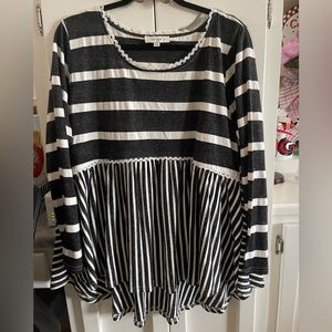 Black and White Striped Women's Top